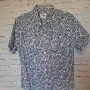 Men's Size Large Slim Fit Gray Blue Trpoical Button Shirt Goodfellow & Co